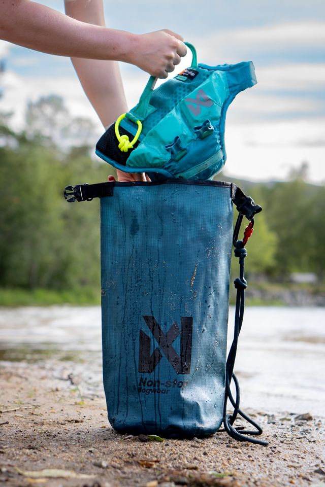 non stop dogwear multiuse bag