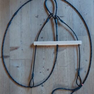 zentralleine mit spreader (stick) von "swedish centerlines" mit edelstahlkern ps ummantelt farbe schwarz mit reflektoren